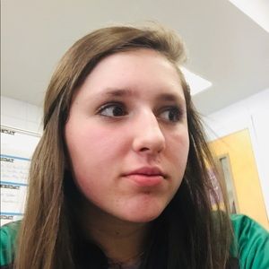 Meet your Posher, Marisa